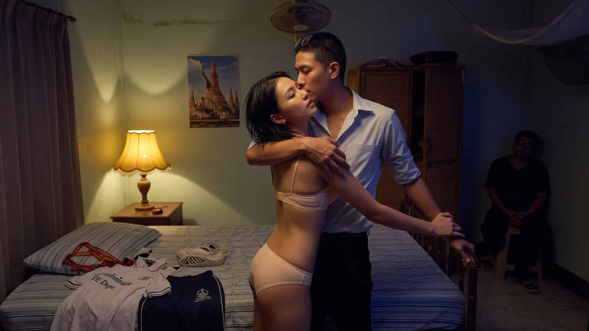 เรื่องเสียว ผลัดกันรุก ผลัดกันรับ สวิงครูสาว | ThaiXTale